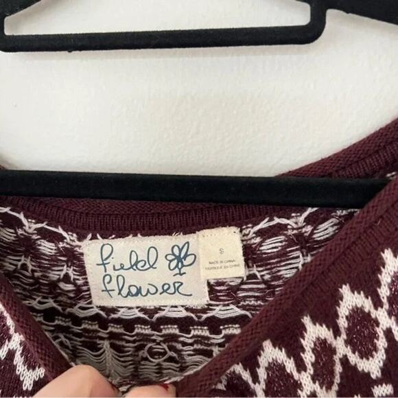 Anthropologie Field Flower Red and White Sweater - Picture 4 of 10